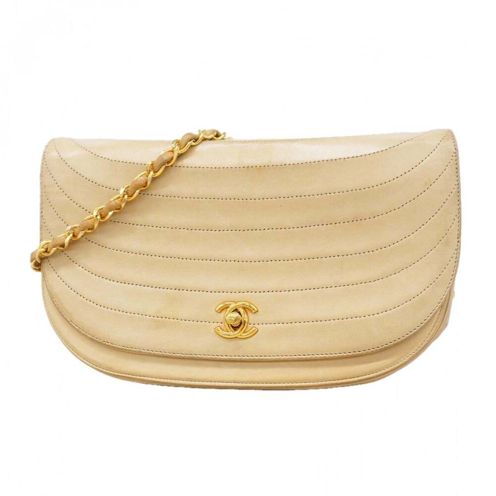 CHANEL Cream Lambskin Leather Shoulder Bag - Picture 1 of 10